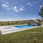 Apartment Luxusni Blonde Farm *