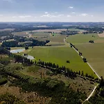Apartment Luxusni Blonde Farm Slavetin