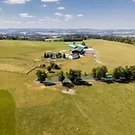 Luxusni Blonde Farm *