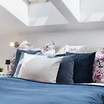 Apartment Luxusni Blonde Farm