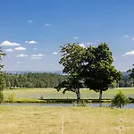 Luxusni Blonde Farm Apartment Slavetin