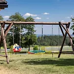 Luxusni Blonde Farm *