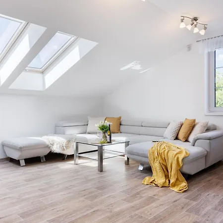 Luxusni Blonde Farm Apartment *